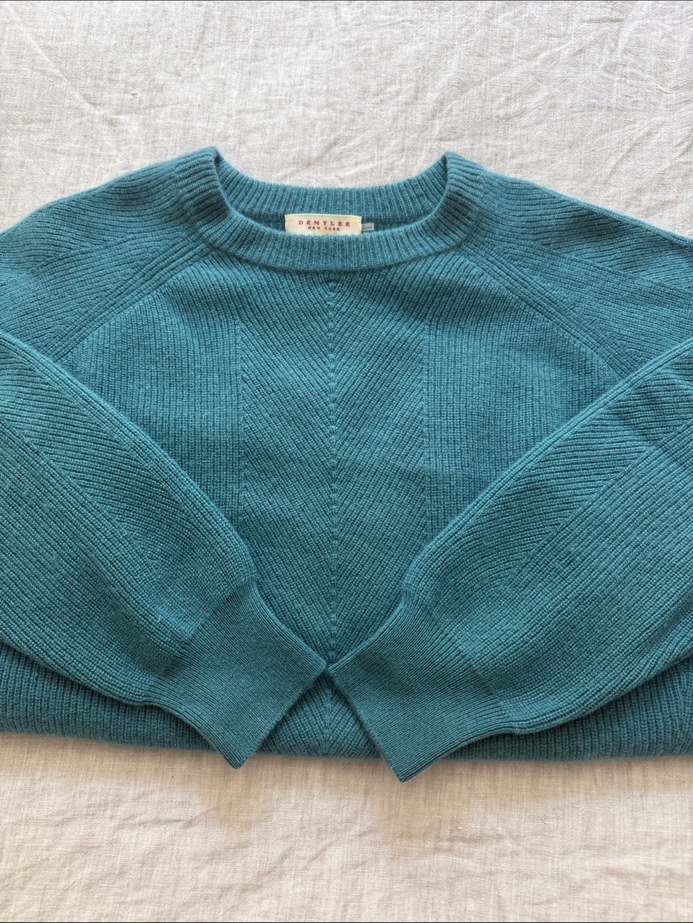 DEMYLEE cashmere sweater size Small in teal